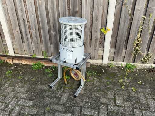 Filter mist extraction