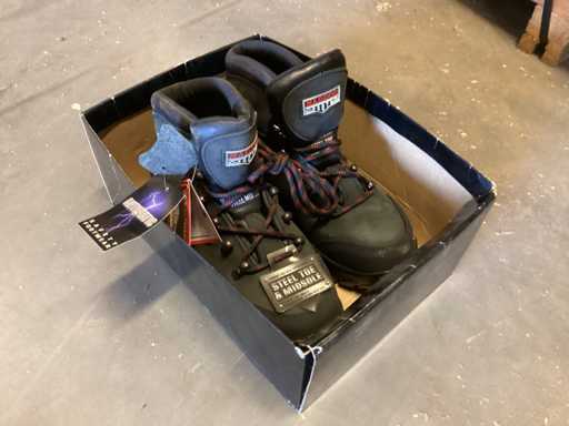S3 Work Shoes Size 41 Maddog safety