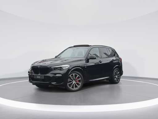 BMW X5 Xdrive 45e High Executive M-Sport Car 2021 | 00-33-74