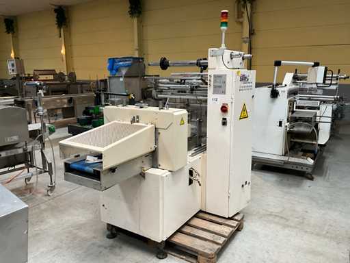 1996 Klöckner Hänsel Tevopharm Flow wrapper