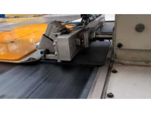 77605511-3ace-4872-a744-f921957a9997.mp4