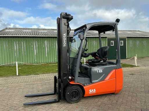 2018 Toyota 8FBEK18T Forklift