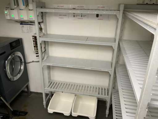 Cambro - Rega?y plastikowe