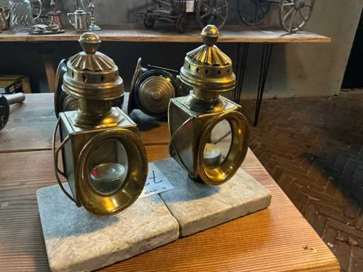 Carriage lantern (2x)