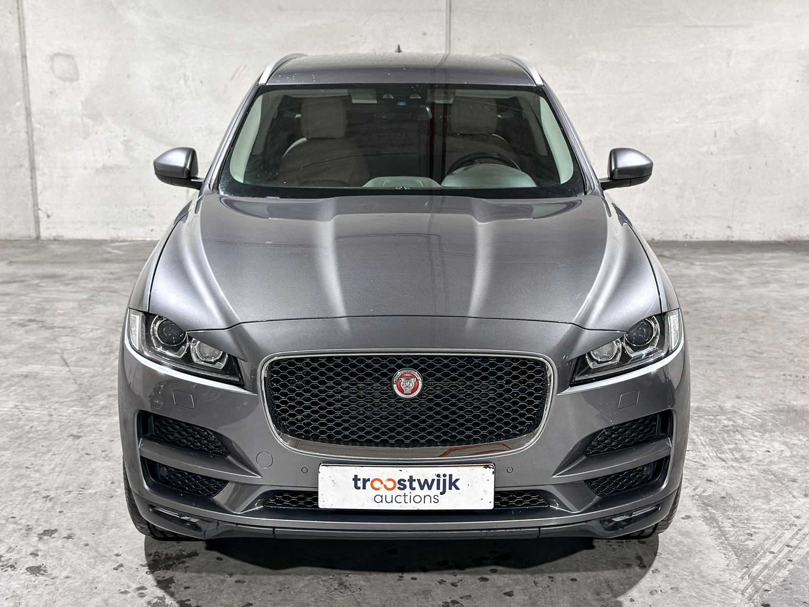 Jaguar F-PACE 2.0 Portfolio AWD 20d 179hp 2017, NL-229-D