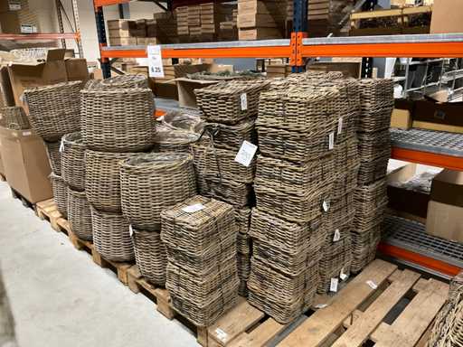 Lotto di cesti di vimini