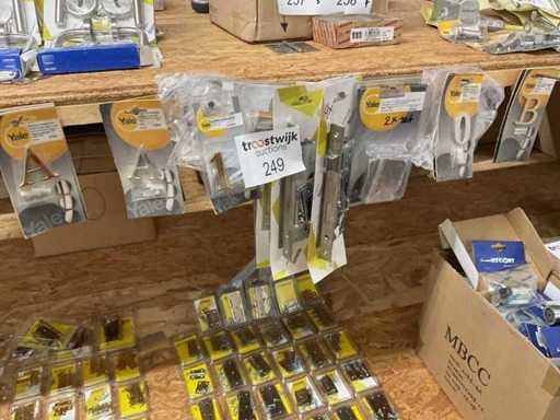 Tür schließt Hausnummern