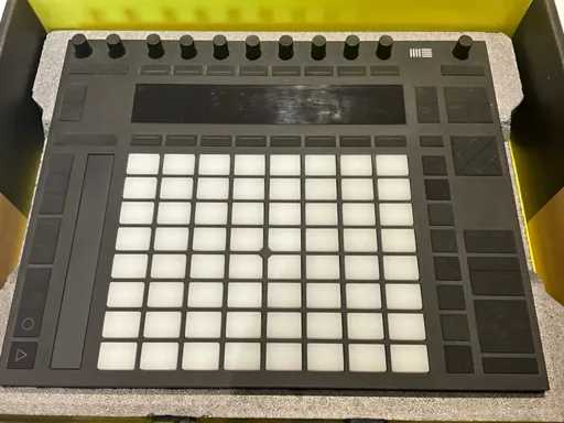 Ableton Push2 Midi equipment