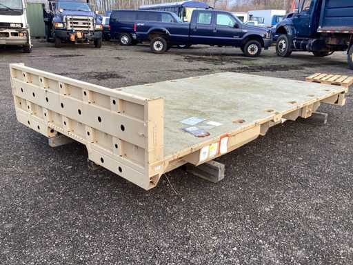 Cassetta cargo Stewart & Stevenson