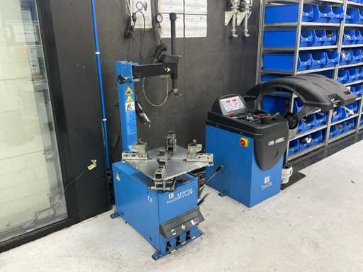 Dispositivo di rimozione e montaggio pneumatici TyreON MTC24