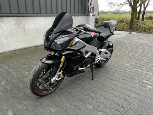 2011 Aprilia Tuono V4 Motorcycle