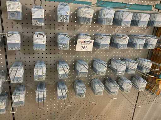 300 blisters bevestigingen