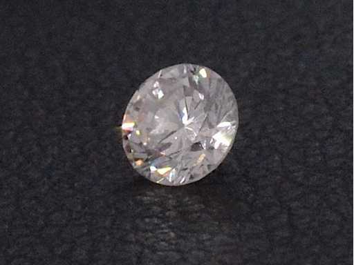 Diament w kolorze ozdobnym 0,12 karatu z diamentem brilliant szlifowanym