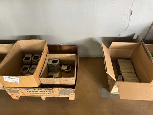   Druckguss-Aluminium-Klemmenkastenbaugruppen und passende Klemmkastenabdeckungen für IEC-Elektromotoren