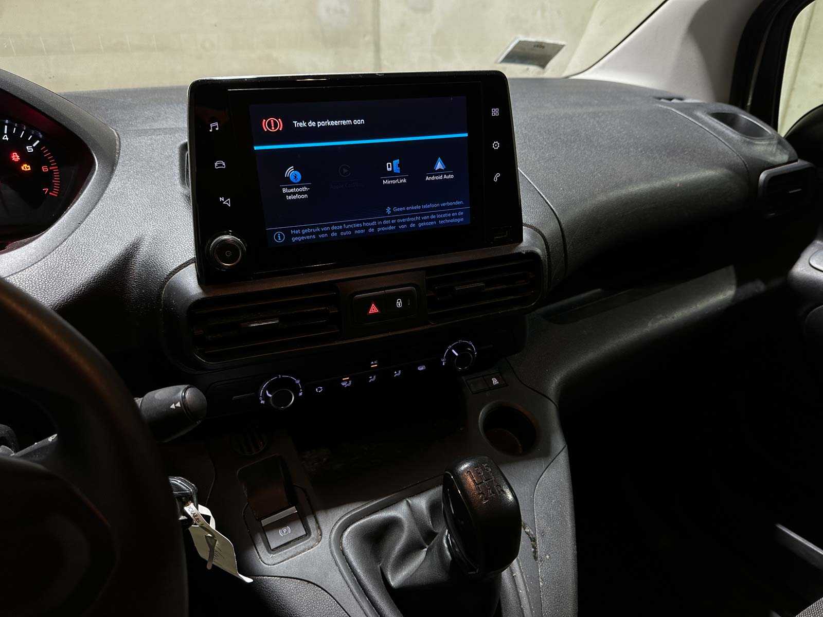 Peugeot Partner 1.6 BlueHDI 75 74pk 2019 (Origineel-NL+1e eigenaar), V-641-VZ 