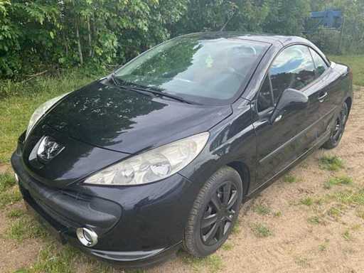 2008er Peugeot 207 Cabriolet – Benziner