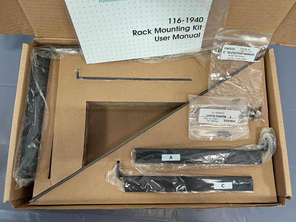 PHONAK - 116-1940 - Rack Mount Kit Gelieve te inspecteren.