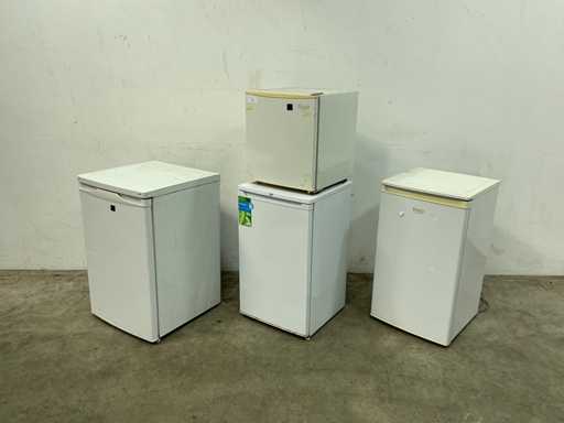 Refrigerator (4x)