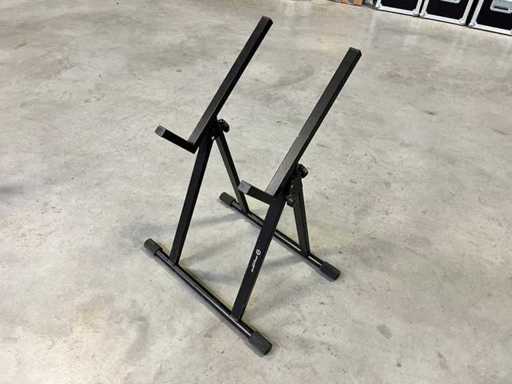 König & Meyer - Supporto per attrezzature / Treppiede