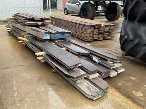 Batch of hardwood posts and sheet piling