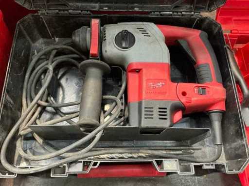 Burghiul de impact Milwaukee PLH 26E