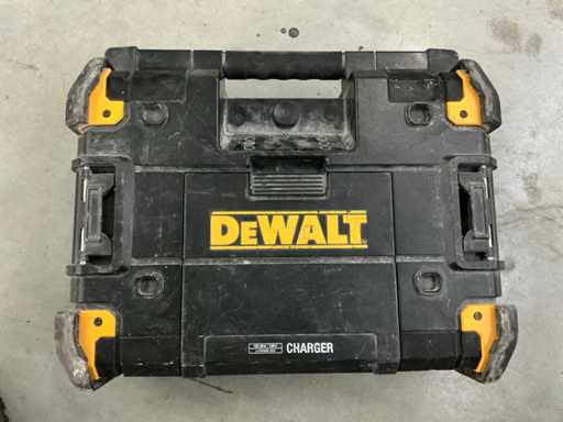 Dewalt DWST1-81078-QW Battery Charger