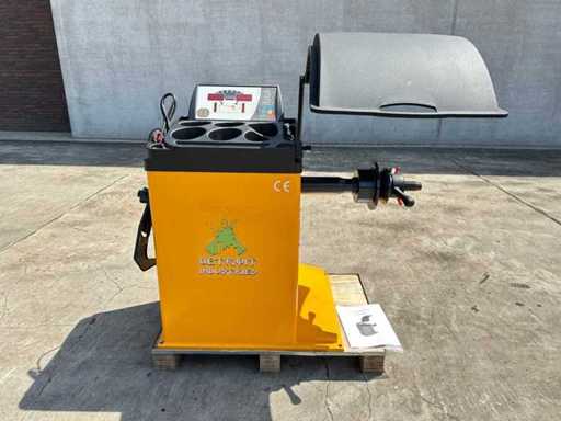 Detroit Industries - 2025 - S2023 - Tire Balancing Machine