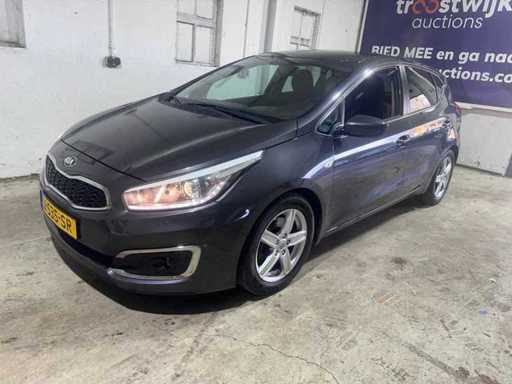 Kia - Cee'd - 1.0 T-GDi DynamicL. - J-535-SR