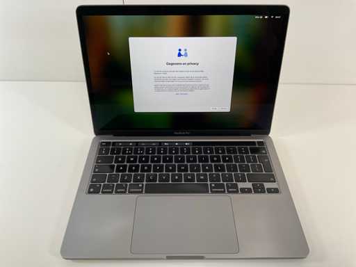 Apple MacBook Pro 13,3”, M1, 8 GB RAM, 251 GB NVMe, M1 Laptop