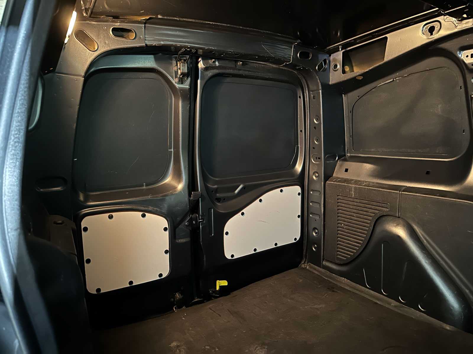 Peugeot Partner 120 1.6 BlueHDi 100 L1 Premium Pack S&S 99pk 2018 (Origineel-NL), V-723-NZ