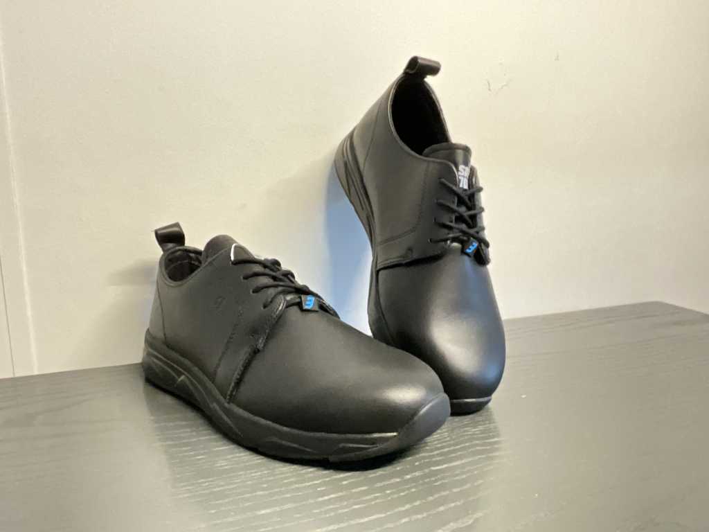 Paire de chaussures de sécurité Safety Jogger Professional Hanley 02 Low - 38 à 48 (126x)