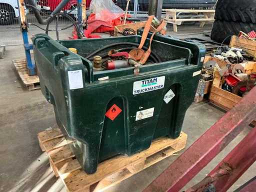 Zbiornik Diesla Titan Truckmaster