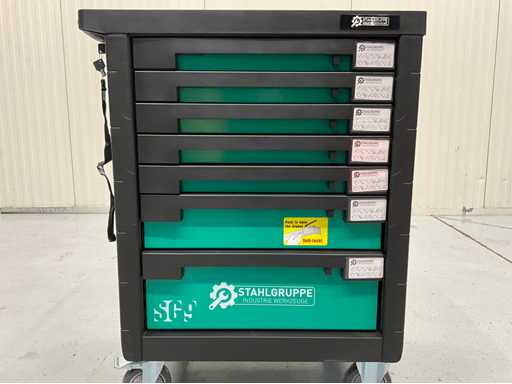 Stahlgruppe Werkzeugwagen 7 Schubladen, 212 Stück Werkzeuge