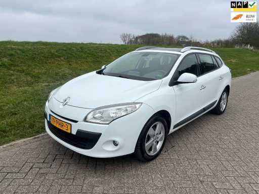 Renault Mégane Estate 1.4 TCe Dynamique, 19-PHR-3