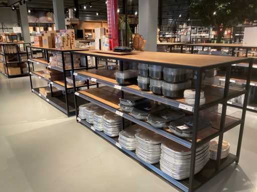 Lot de articole de unic? folosin??