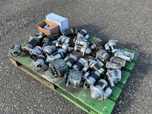 Partij Startmotoren En Dynamo’s Mini Tractors