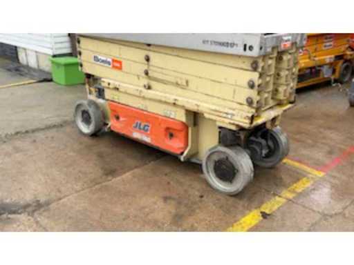 03bb0deb-05ac-4cc1-9fab-710037e6b58b.mp4