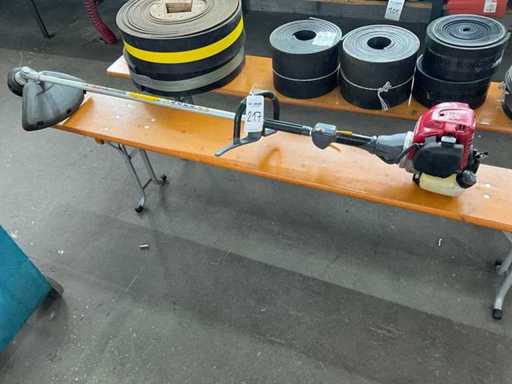 Honda UMK 435E borstelsnijder 4-tact