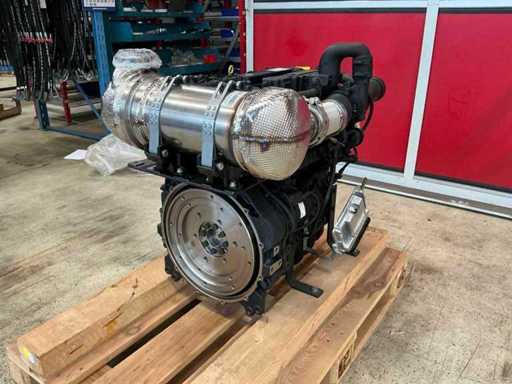 2023 DEUTZ TD 2.9 L4 Dieselmotor