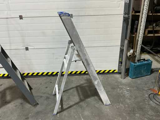 Scara de lucru LSC cu 3 trepte