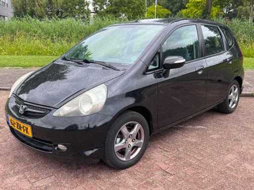 Honda Jazz 1.4 LS, 62-ZN-FK