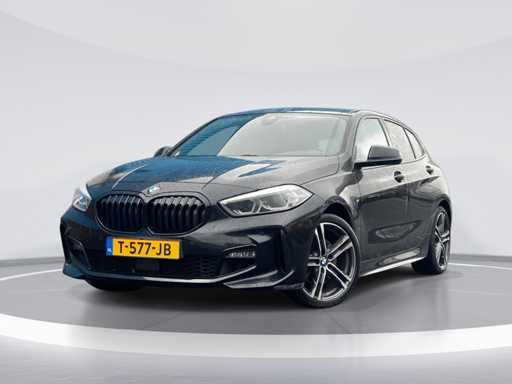 BMW Seria 1 118i High Executive 2020 | T-577-JB