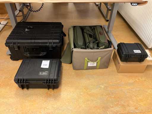 Partij koffers en tassen