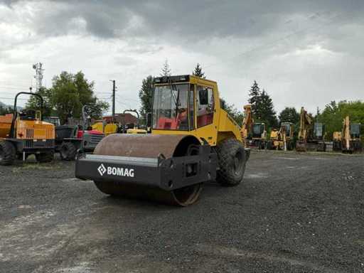 2001 BOMAG 213D Soil Compactor