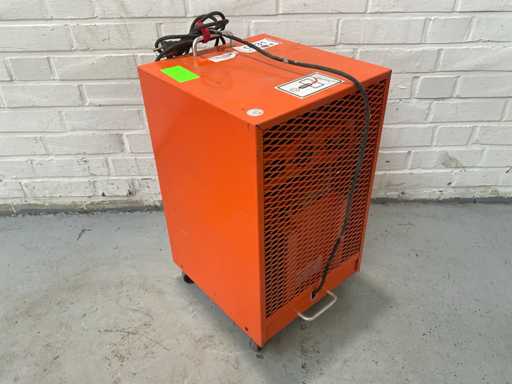 Suszarka budowlana / osuszacz powietrza Ebac MK5