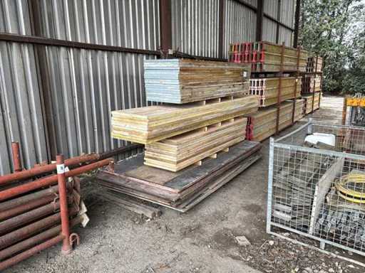 Verschiedene Schalungsplatten (50x)