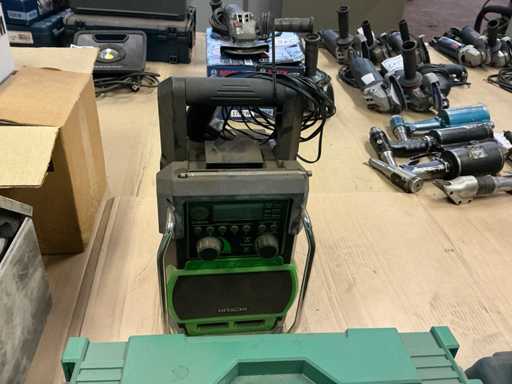 Hitachi Werfradio