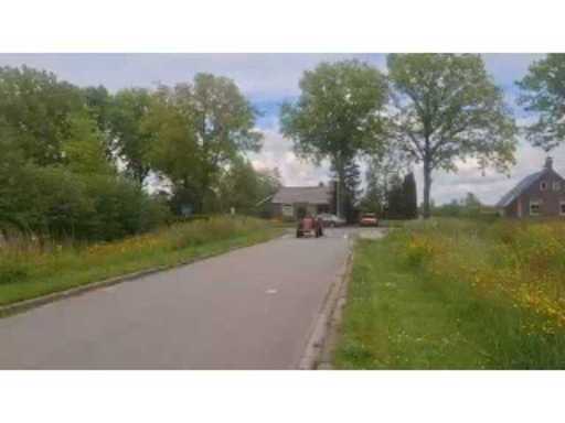 e8730ec9-d775-4505-b427-254d0c310b05.mp4