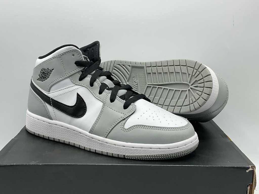 Air jordan 1 online mid 38