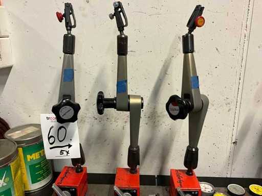Posten Messuhren und Magnetsockel